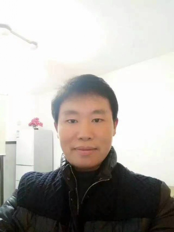 擎天柱的第二张照片--珠海相亲服务中心