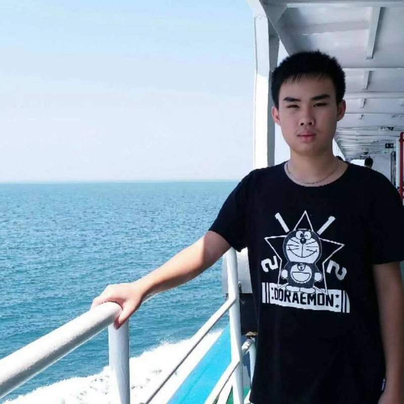 小绅士的第二张照片--珠海相亲服务中心