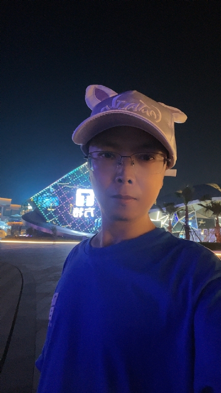 富贵使我们相遇的第二张照片--珠海相亲服务中心