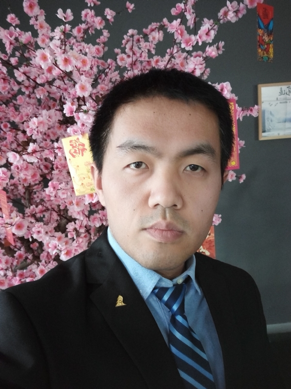 我就是个翻译的第二张照片--珠海相亲服务中心