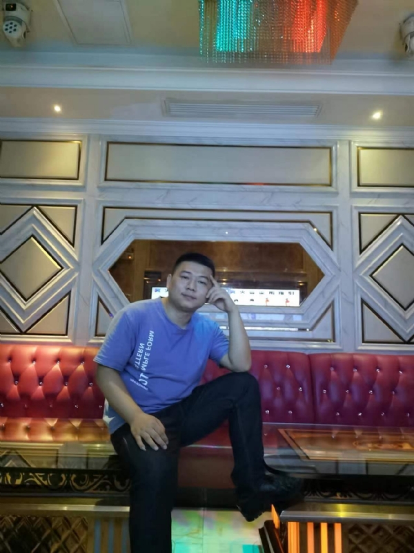 黄生的第四张照片--珠海相亲服务中心