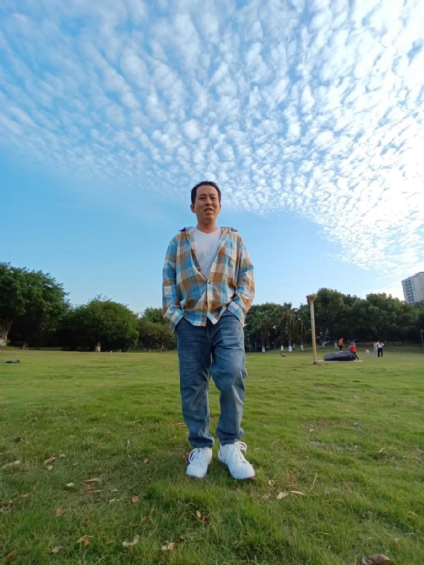 曹先生的第三张照片--珠海相亲服务中心