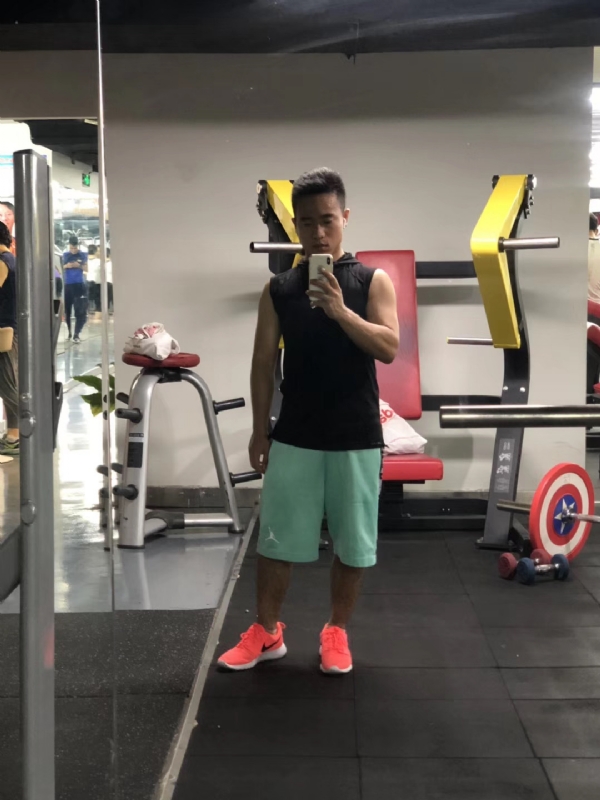 好运降临的第一张照片--珠海相亲服务中心