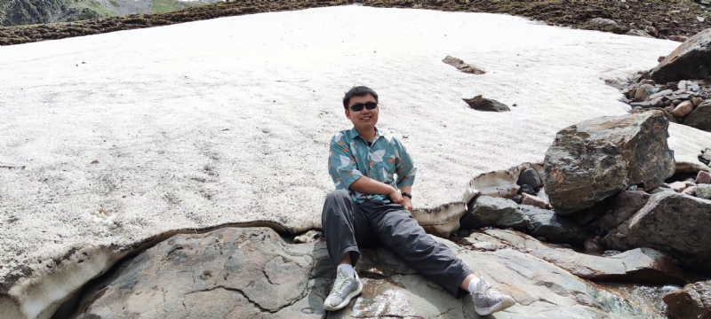 顶顶少年的第一张照片--珠海相亲服务中心