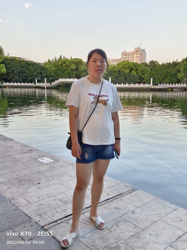 幸福触手可及的第一张照片--珠海相亲服务中心