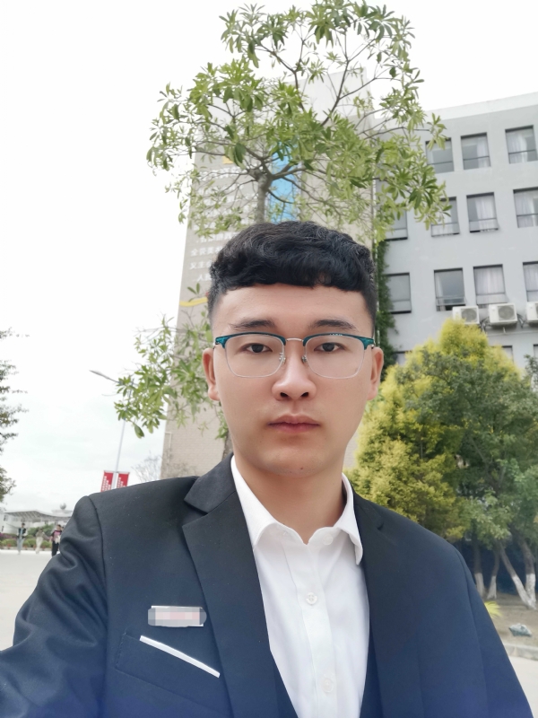 毓文的第二张照片--珠海相亲服务中心