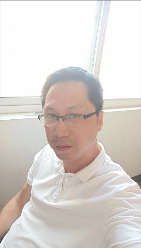 划过生命的流星的第一张照片--珠海相亲服务中心