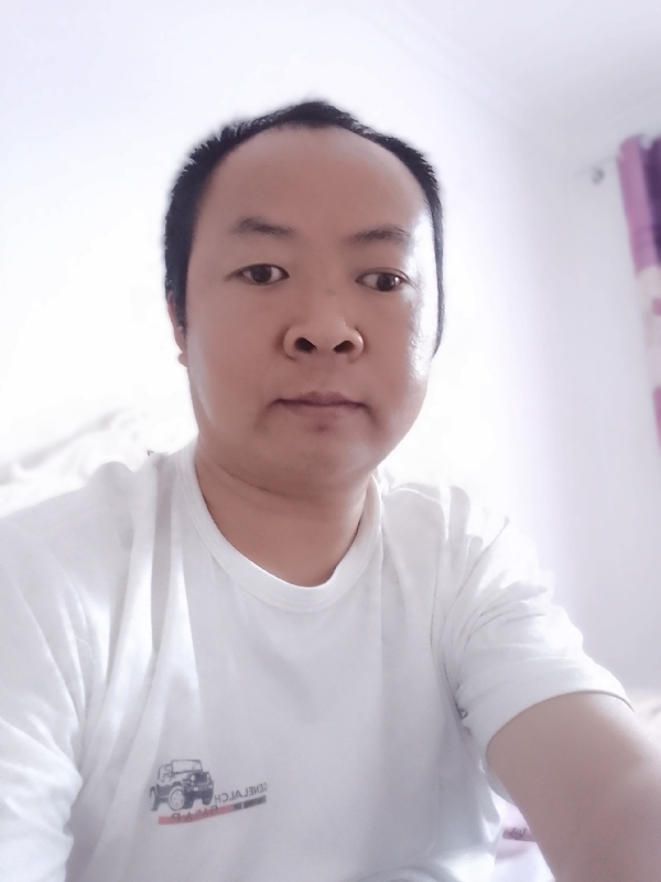 张家小伙子的第二张照片--珠海相亲服务中心