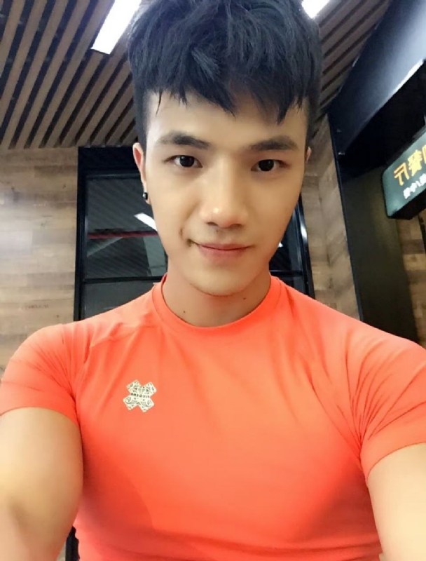 航航的第一张照片--珠海相亲服务中心