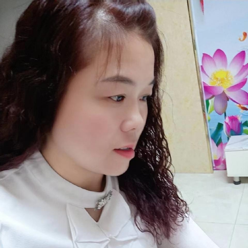 顾枸丽的第二张照片--珠海相亲服务中心