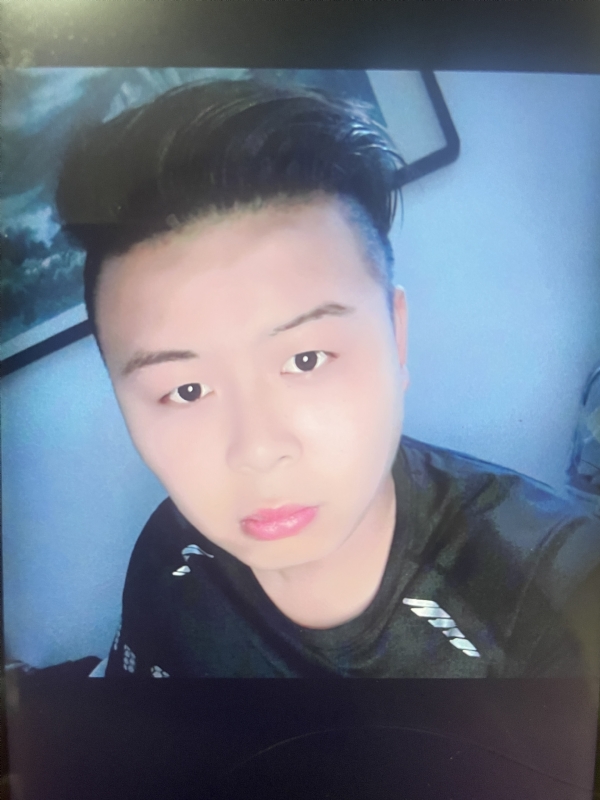 踏实森的第一张照片--珠海相亲服务中心