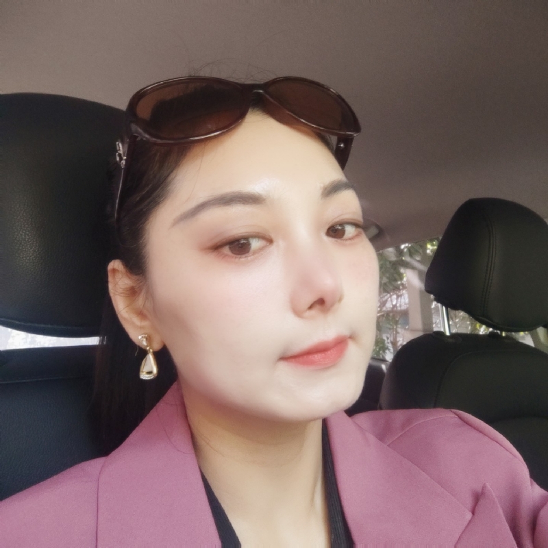 金秋的第二张照片--珠海相亲服务中心