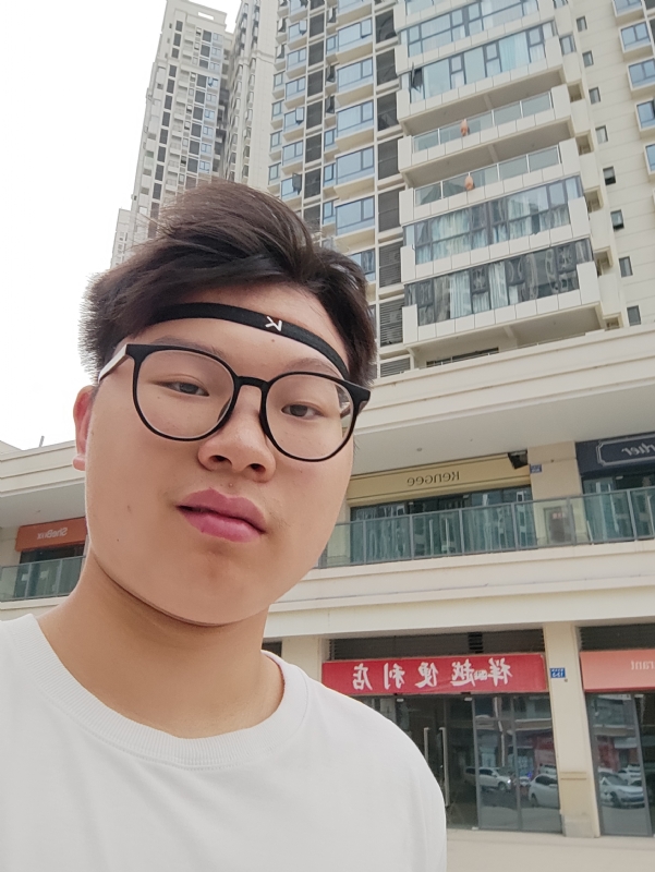 童言无忌的第一张照片--珠海相亲服务中心