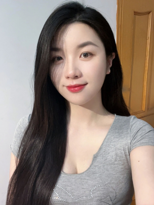 乔乔在寻爱的第一张照片--珠海相亲服务中心