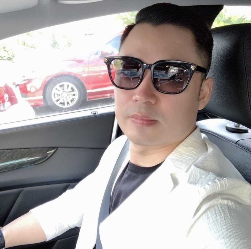 佳缘的第一张照片--珠海相亲服务中心