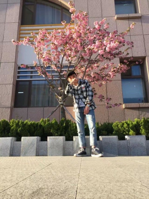 明非的第一张照片--珠海相亲服务中心