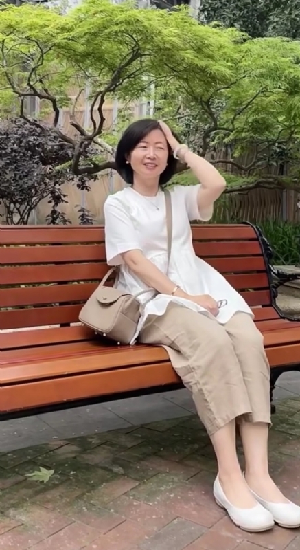 千年老母猪的第二张照片--珠海相亲服务中心