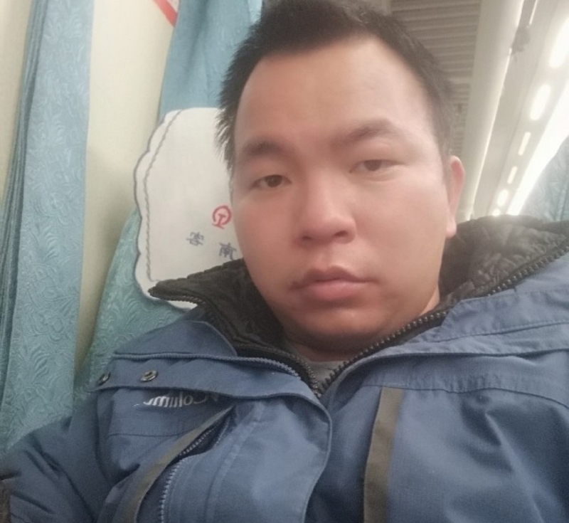 淡定的第一张照片--珠海相亲服务中心