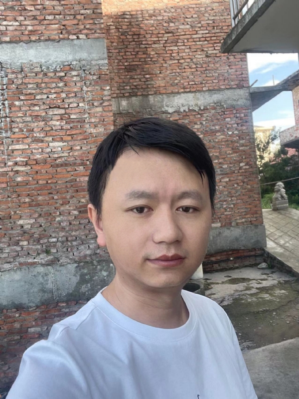 行人的第一张照片--珠海相亲服务中心