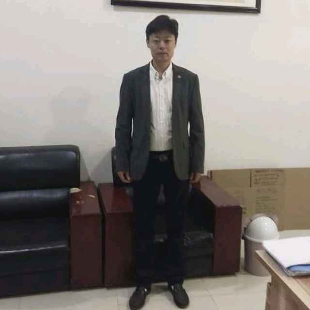 蓝天白云的第一张照片--珠海相亲服务中心