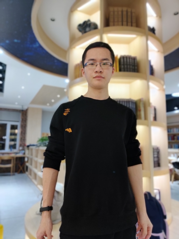 轩墨的第一张照片--珠海相亲服务中心