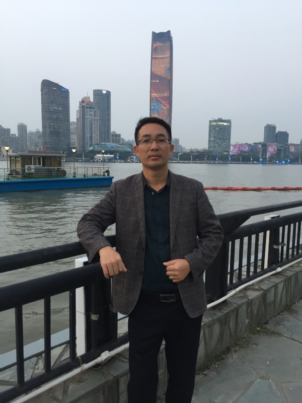 风月无边的第一张照片--珠海相亲服务中心