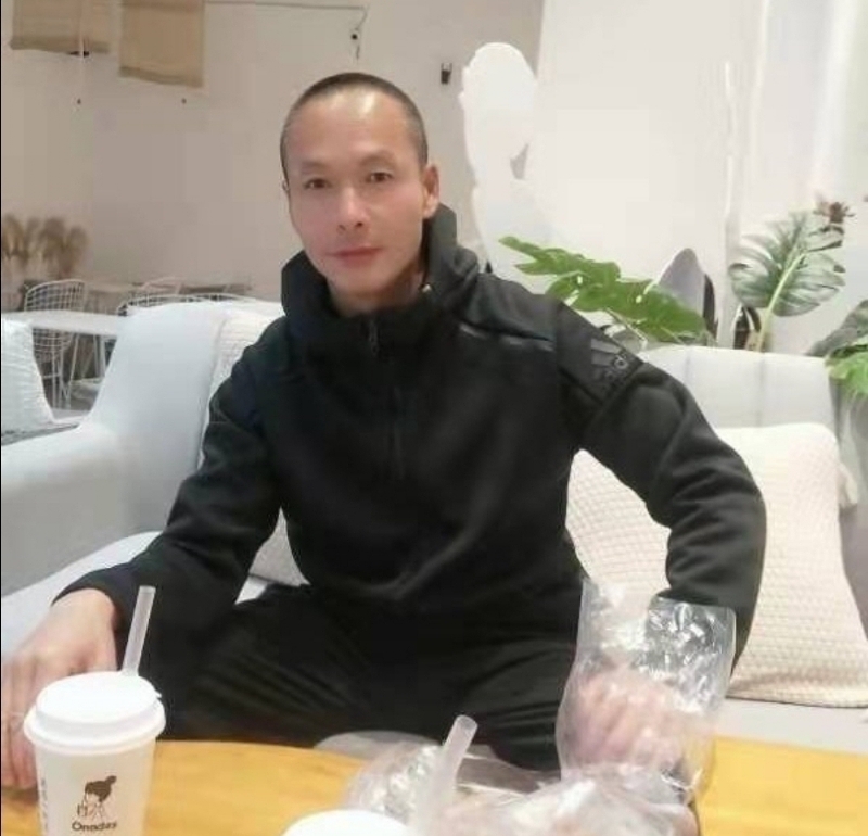 春满的第一张照片--珠海相亲服务中心