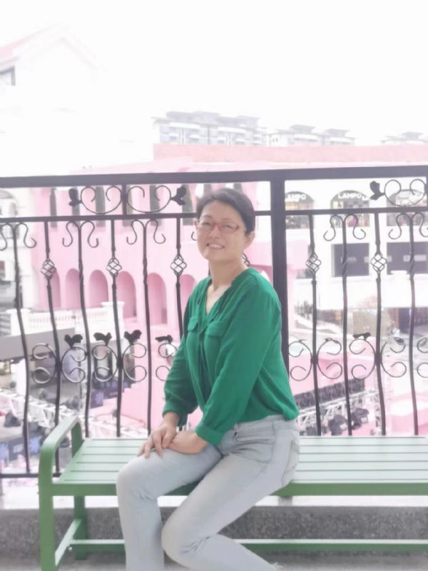 丽华的第六张照片--珠海相亲服务中心