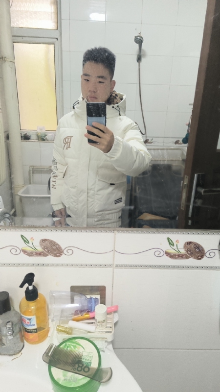 小李的第一张照片--珠海相亲服务中心