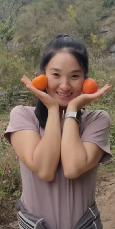 幼儿园园长的第一张照片--珠海相亲服务中心