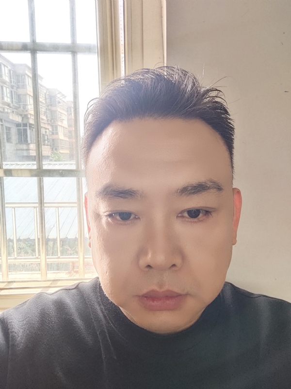 爱人先爱己的第一张照片--珠海相亲服务中心