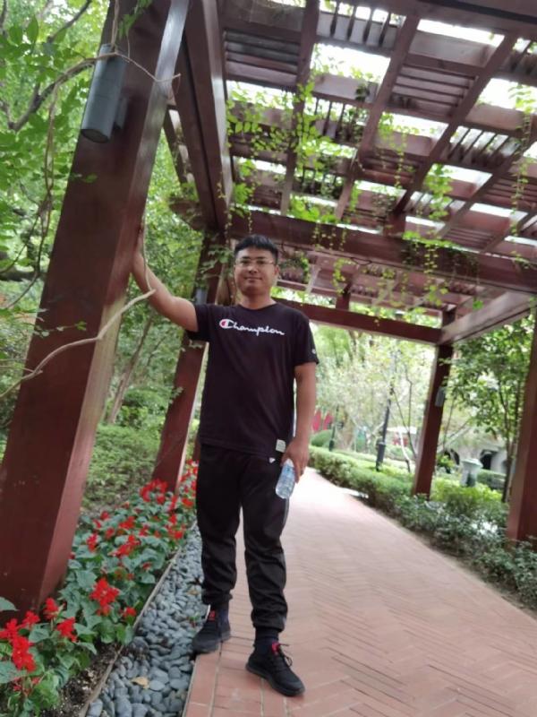 会飞的鱼的第一张照片--珠海相亲服务中心