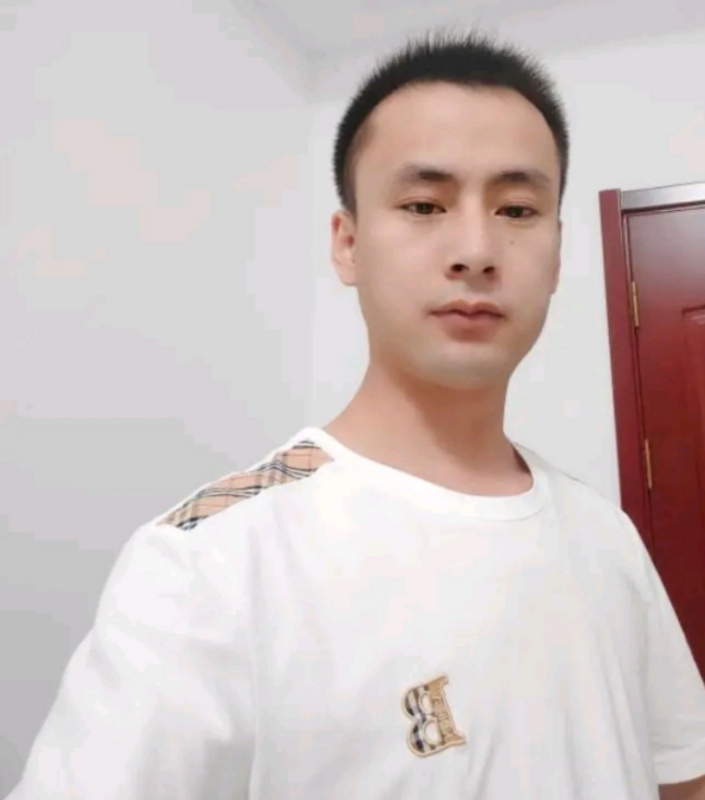 海阔天空的第一张照片--珠海相亲服务中心