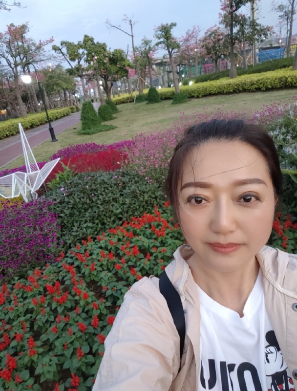 m云朵的第一张照片--珠海相亲服务中心