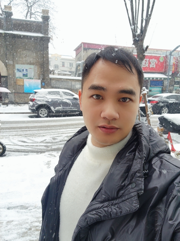 寻找合适伴侣的第一张照片--珠海相亲服务中心