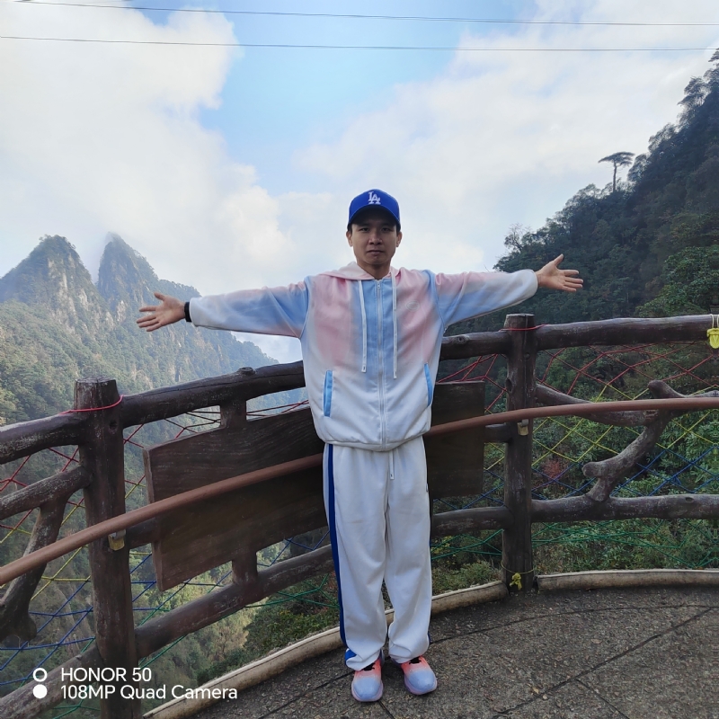 明明的第一张照片--珠海相亲服务中心