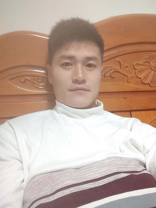 网球罗的第四张照片--珠海相亲服务中心