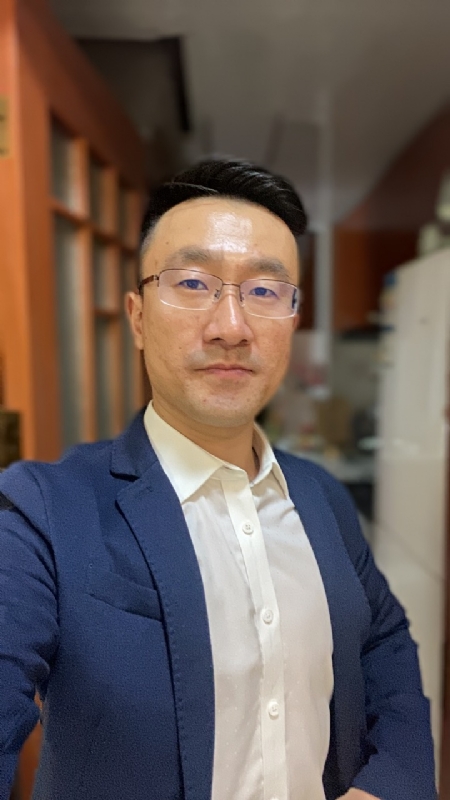 笑看人生的第一张照片--珠海相亲服务中心