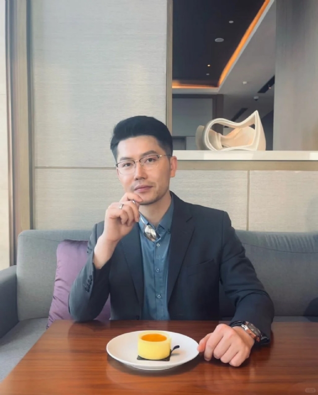 Aurora的第一张照片--珠海相亲服务中心