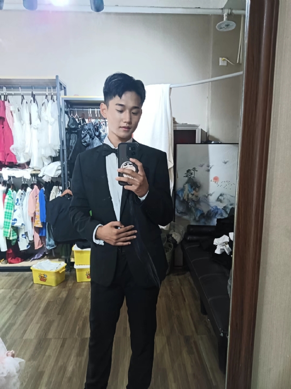 李梓宇的第一张照片--珠海相亲服务中心