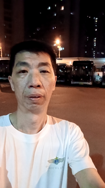 小丑的第一张照片--珠海相亲服务中心