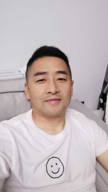 向阳而生的第一张照片--珠海相亲服务中心