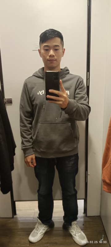 酷酷的少年的第一张照片--珠海相亲服务中心