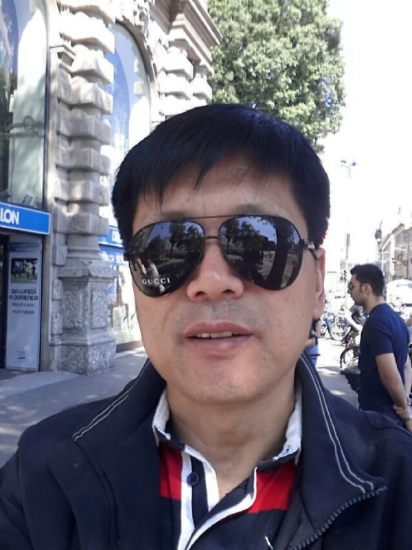 春风的第一张照片--珠海相亲服务中心