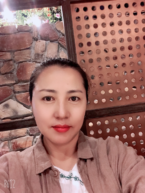 雲雲的第一张照片--珠海相亲服务中心