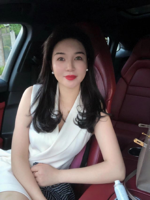 小雨的第一张照片--珠海相亲服务中心