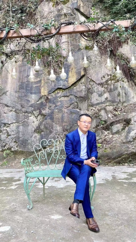 dikson的第一张照片--珠海相亲服务中心