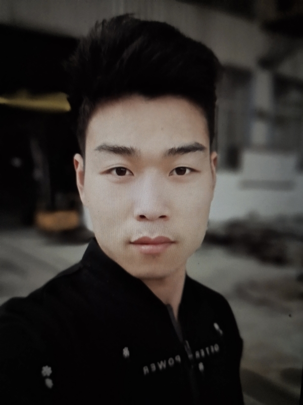 小风的第一张照片--珠海相亲服务中心