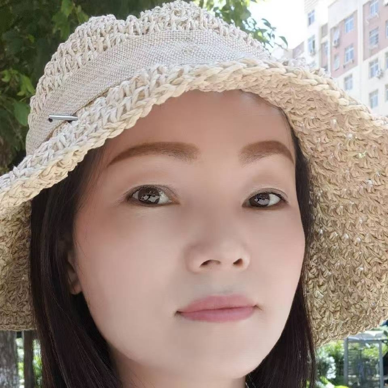 蓝妮的第二张照片--珠海相亲服务中心