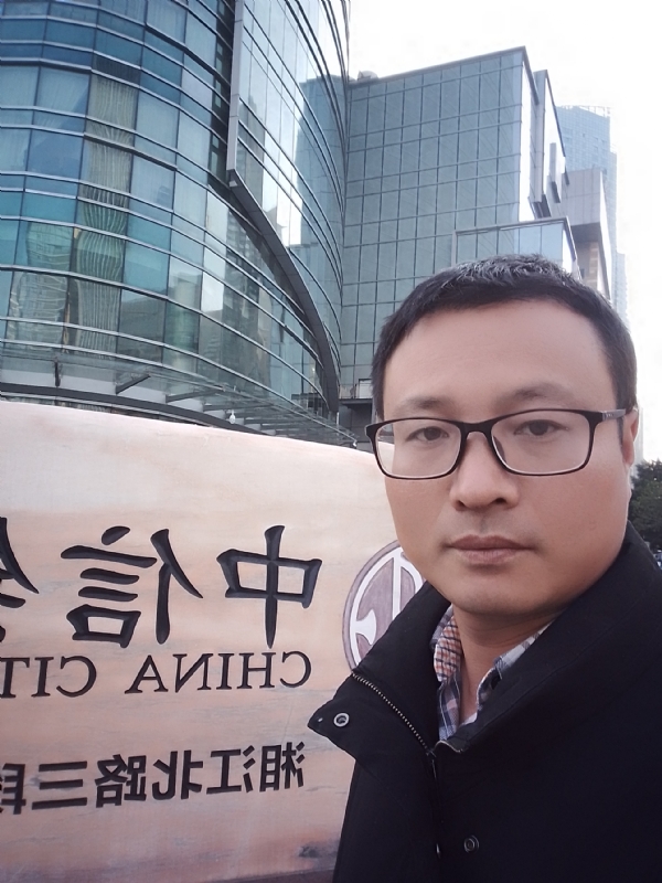 晚秋的第一张照片--珠海相亲服务中心